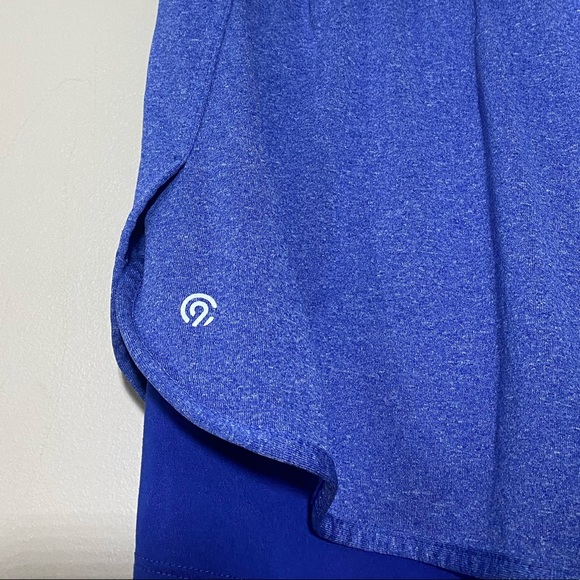 Champion  || Woman’s shorts with inner shorts attached size Large - Picture 5 of 5